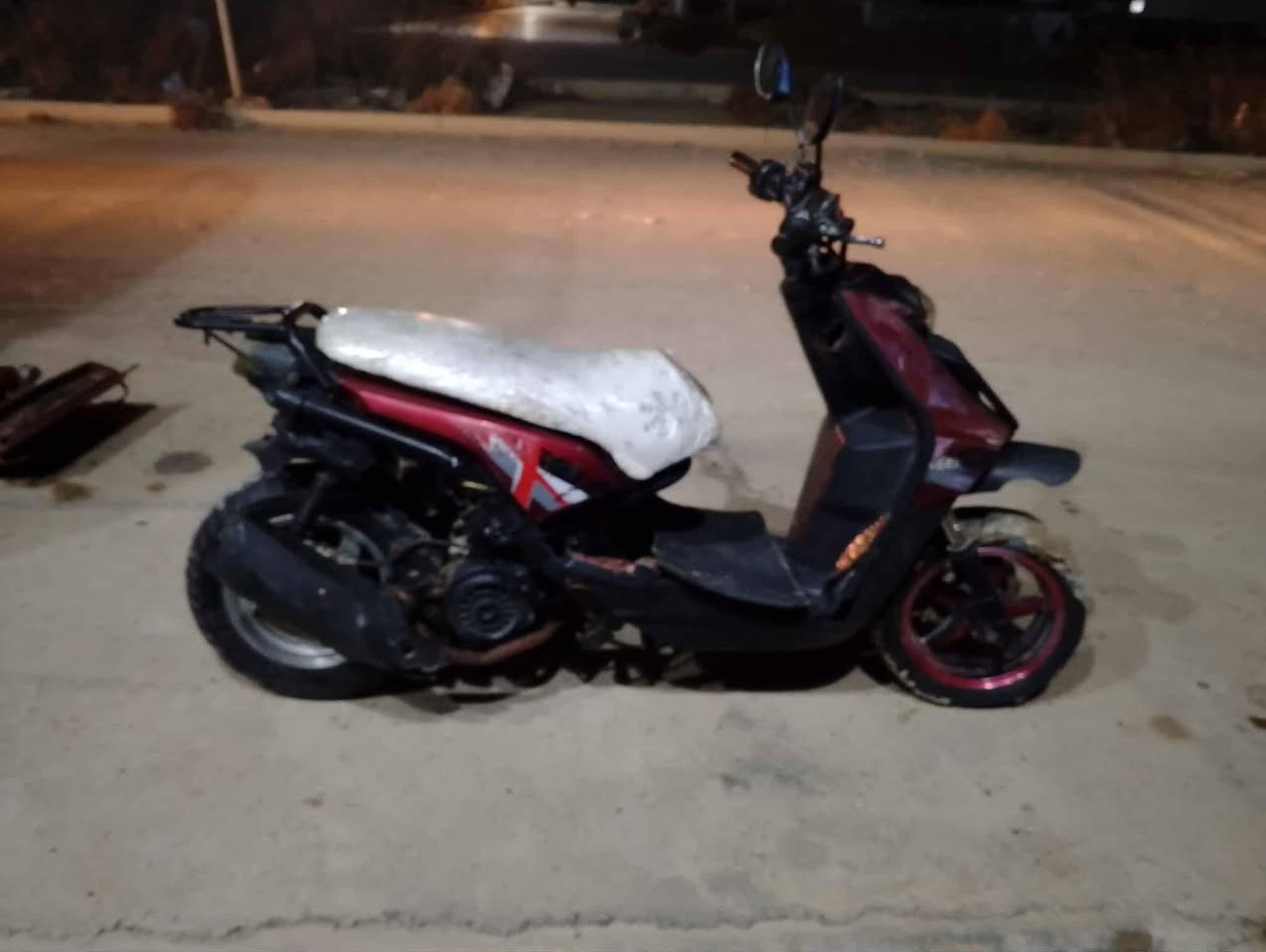 سلام وعليكم دراجه سكنس جبلي دراجه نضيف نقصها شي بصيط دراجه خير من الله شلعه ومعدل سلف هندر بيها ملعب بتابر لخلفي سعر 350 وبيهه مجال رقم ***********
