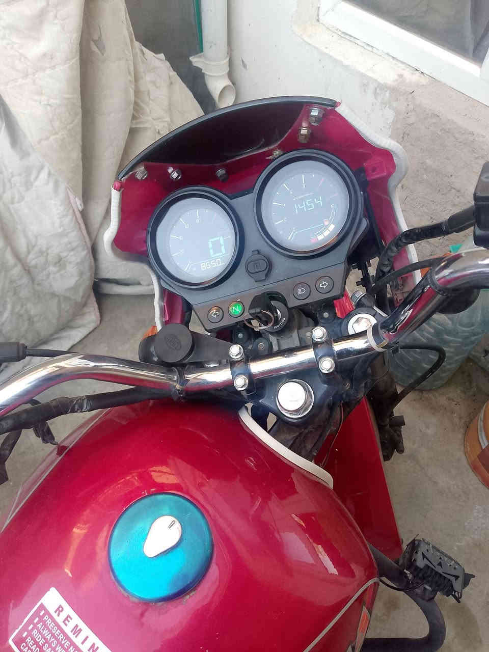 دراجه دايوان للبيع اصوليه موديل 25سعر وبيها مجال***********
