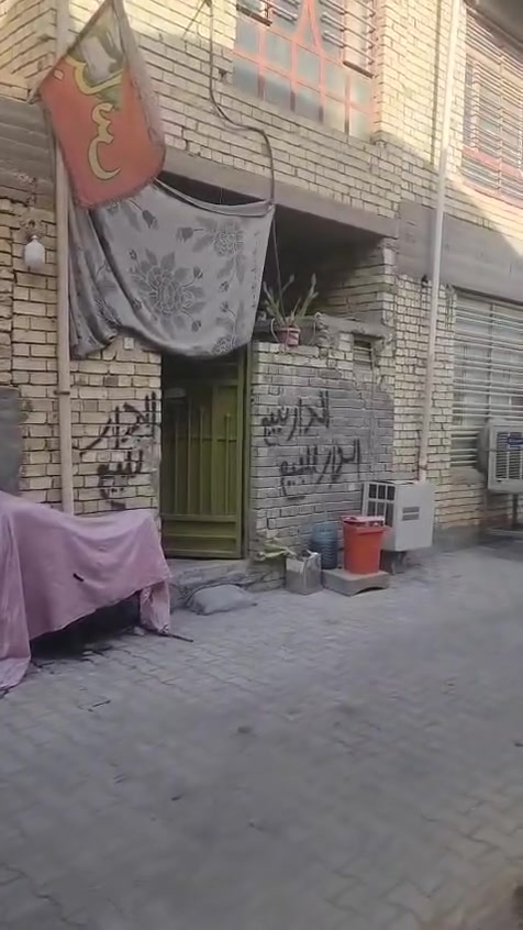 السلام عليكم 
بيت لبيع 50متر شعله شارع ابو طياره 
***********
