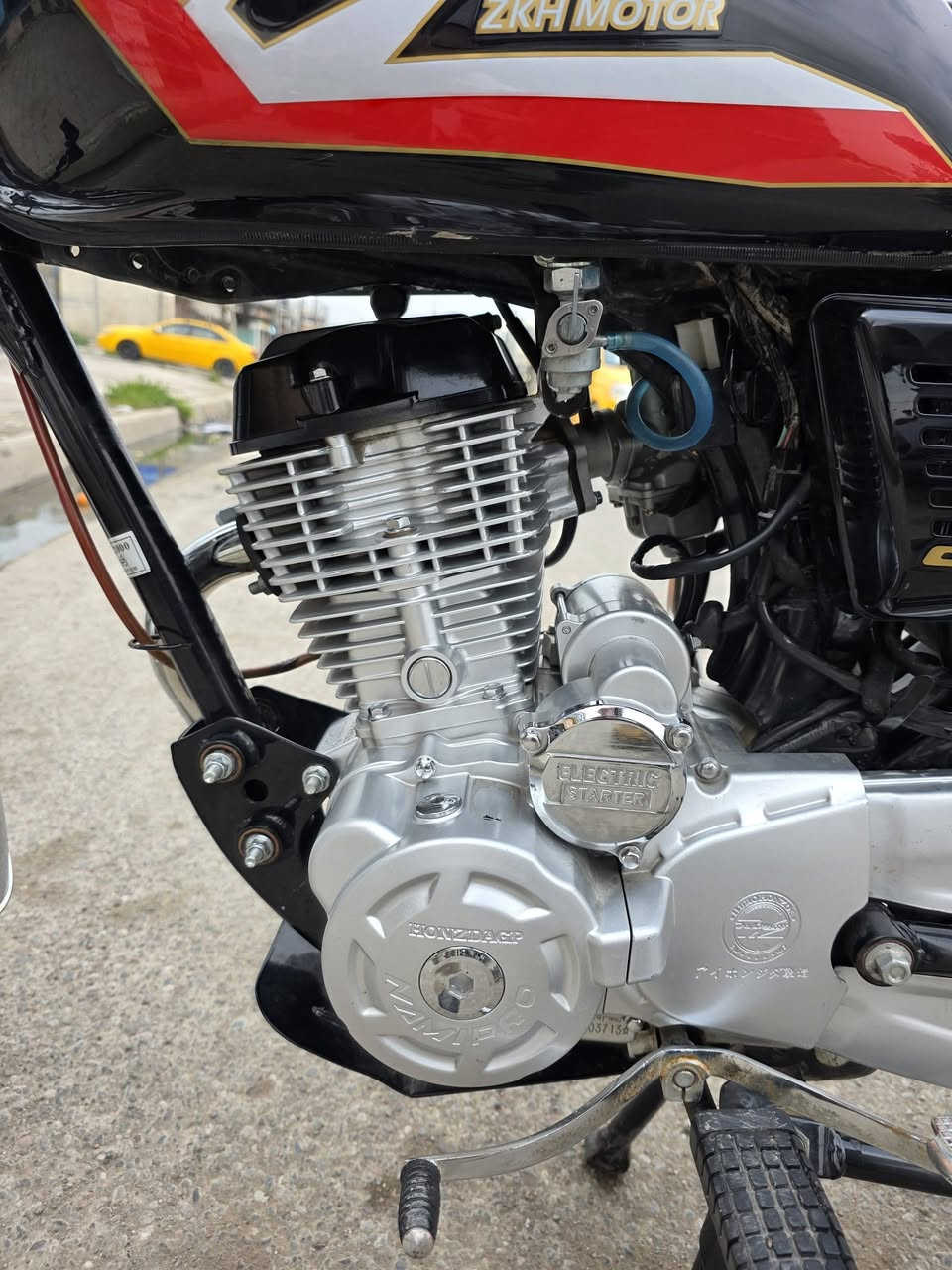 سلام عليكم نامي خمسه كير محرك ٢٠٠
عنبار كلج نضافه فول ونشاط فول كل عيب مابي موديل٢٥ 
عيب واحد شاشه بلاتوث  كله يشتغل بس كلوب الشاشه مايشتغل ٧٠٠ وبي مجال قليل مكاني كركوك طريق بغداد 
***********
