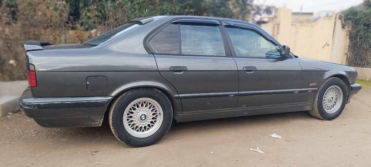 Bmw 1992 ئارمی پلاستیک سلێمانی  2جام کارەبا تەبرید ساردوگەرم بەشەرت مەرکەزی  سڵایت پێش باریک تایەو ویلی لۆک موشەبەک گێڕ تۆماتیک هەموو گیانی بەشەرت کارەبای بەشەرت  سعری53کەمێ معامەلە السليمانية, العراق


**إذا كنت صاحب هذا الإعلان وتريد حذفه لأي سبب، رجاءا أرسل رسالة إلى الدعم الفني**