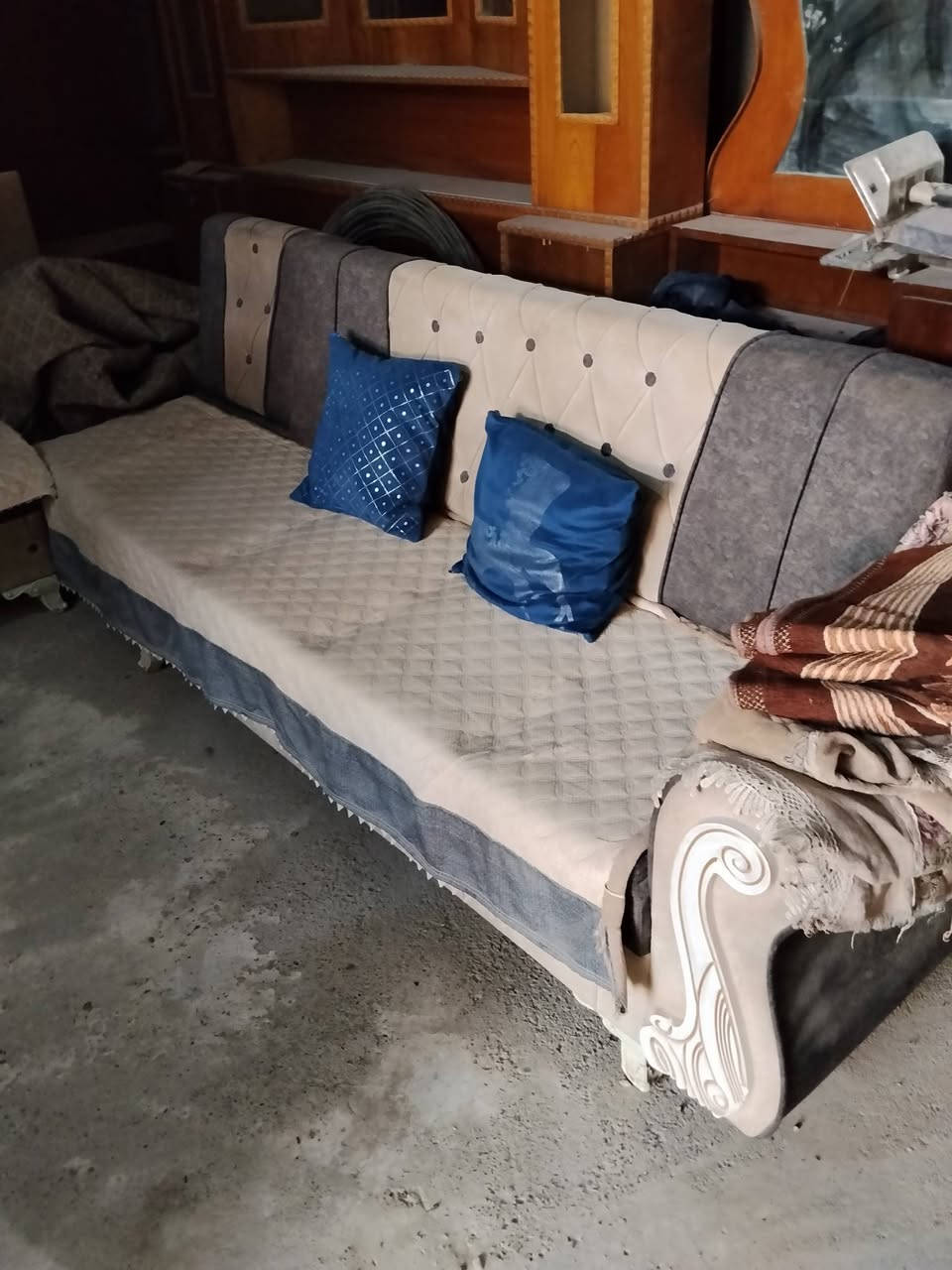 تخم تركي 65  الف 10مقاعد بعقوبة المفرق جامع الزيتوني 
هذا رقمي ***********
