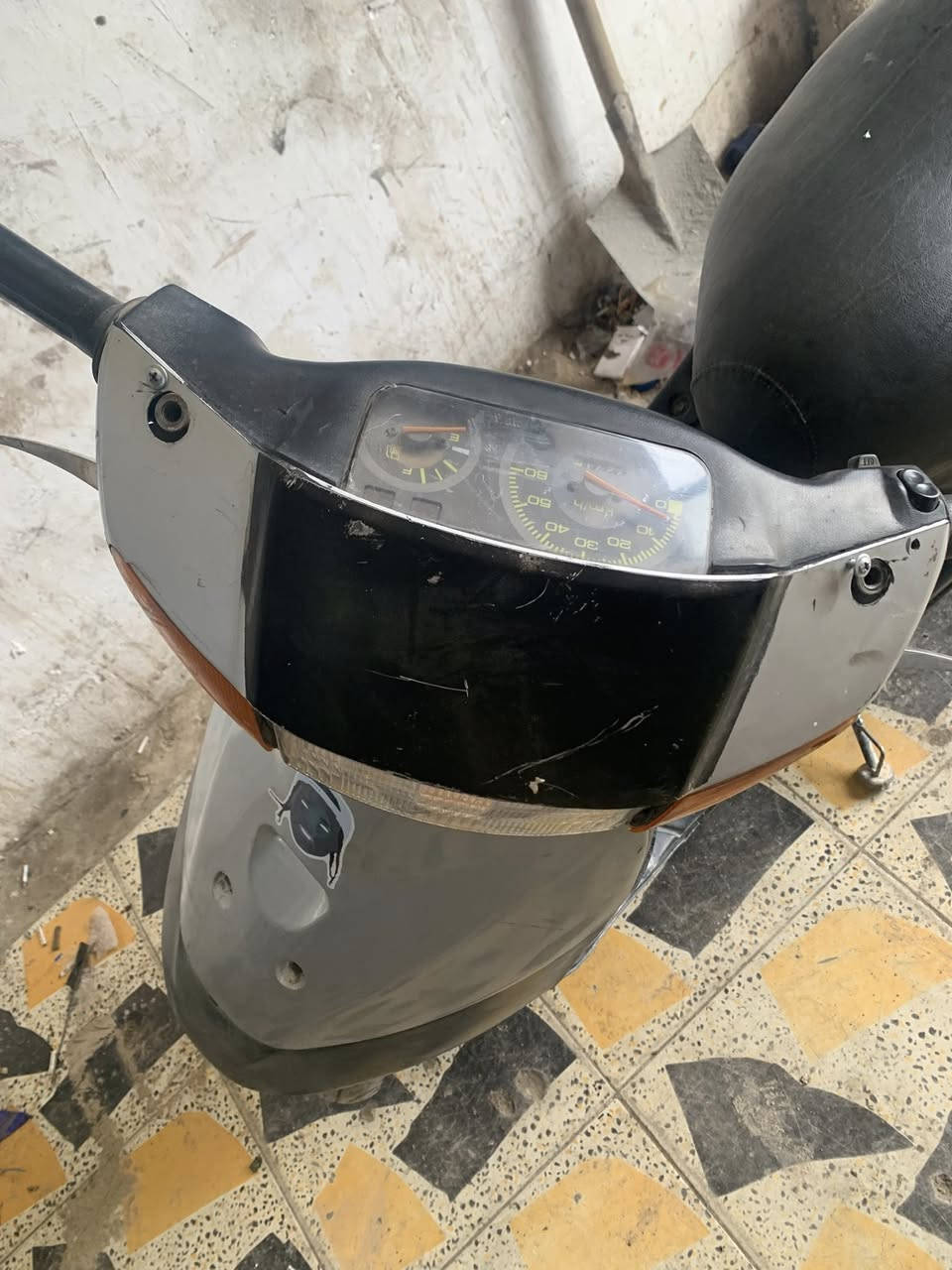 دراجه سازوكي كله شقاله مكينه فول تايرات جديده شاير شقاله سلف سعره ٢٢٥وبي مجال المكان تكريت ديوم ***********
