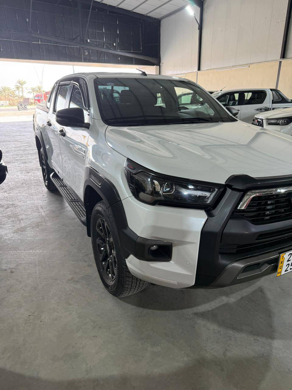 سلام عليكم
تيوتا هايلوكس فنجر للبيع 
موديل 2025
الممشى 23
رقم اربيل 
للاستفسار الاتصال على الرقم ***********
مكان السيارة ديالى خان بني سعد
