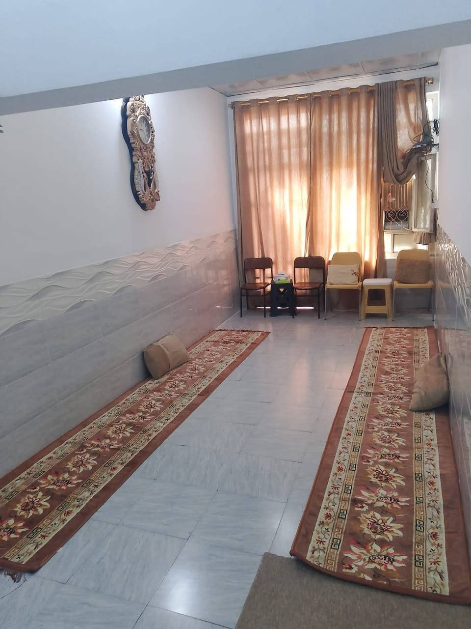 السلام عليكم بيت المساحة ١٠٠م طابوسند ٢٥تحويل تحويل بسم المشتري يحتو عله ٣غرف نوم وصاله ومطبخ وهول كامل مكمل العنوان تقاطع العلوية شريفه خلف معمل الدبس الاستفسار عل رقم ***********
