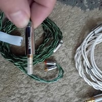 قطعتين • إكسسوارات