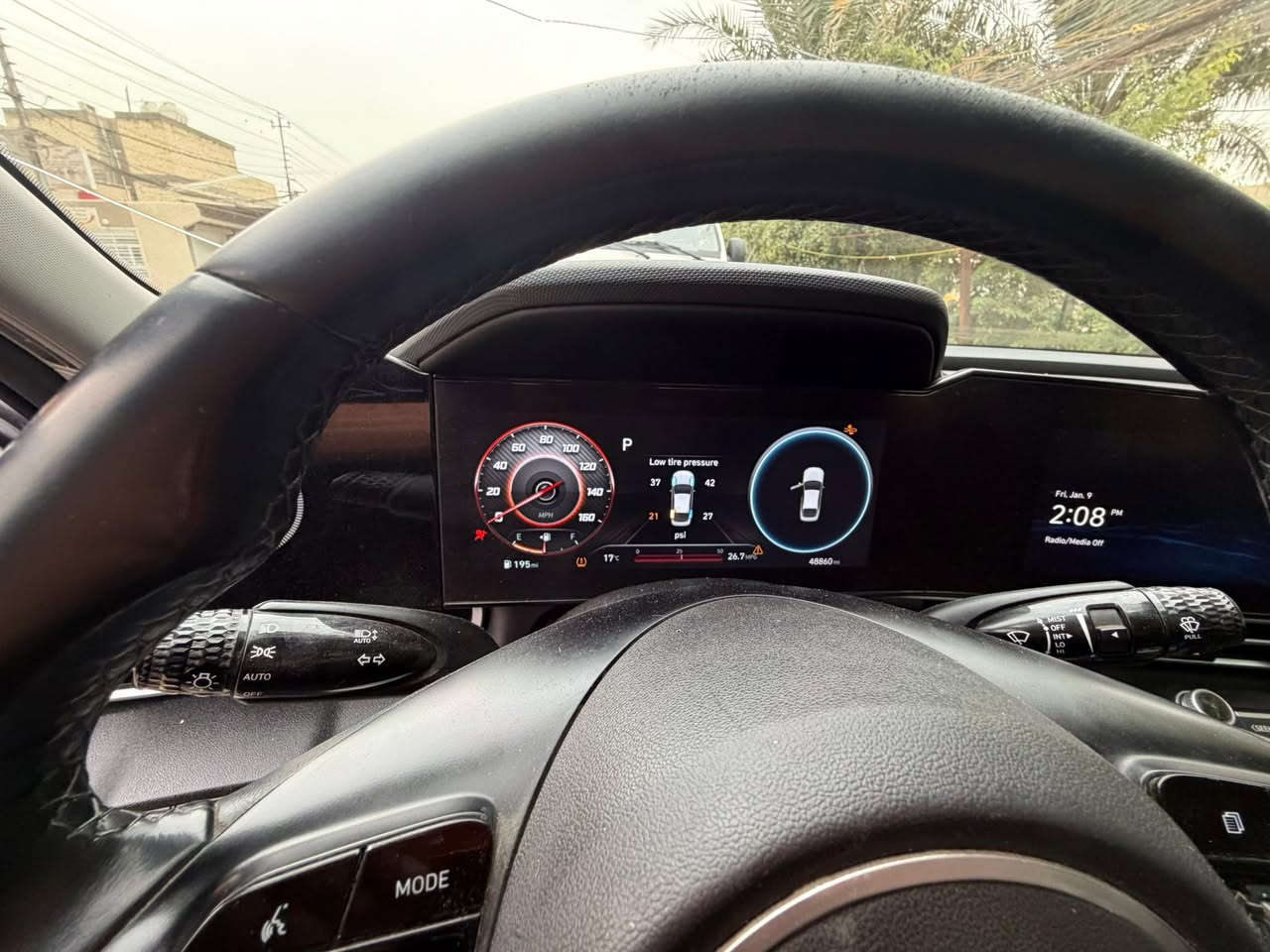 النترا موديل 2023 وارد امريكي
رقم بغداد الجديد
السيارة معوقين باسم بنت تسوي 
وكالة ام الباركود 
باقي سنة وتكدر تحولهه بأسمك
حادثهه موضح بالسونار 
مواصفات السيارة 
 فوووووول ماعدى الفتحة
بصمه 

تشغيل عن بعد 

مكينه 2000 دوش

كير AT المرغوب 

ماشية 48

حساس امامي وحساس خلفي 

ليد امامي وليد خلفي متصل وليد ضباب

شاشه اصليه كار بلي

اشارة ترحيب عند الاقتراب 

صندوق ذكي عند الاقتراب 

ترحيب ابواب لد عند الاقتراب

كامره دواره

تحكم ستيرن جهتين

5 ويل كب 

3 وضعيات قياده مود درايف

كشنات مخمل

تدفئة بالكشنات

السعر 138 ورقه وبيه مجال 
مكان السيارة بغداد الشعب 
رقم صاحب سيارة ***********
رقم الشاصي KMHLS4AG6PU403473
