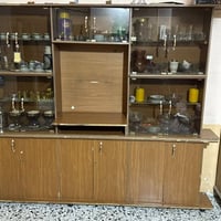 للبيع معرض عدد 2 سعر  الواحد ب30 07719880138