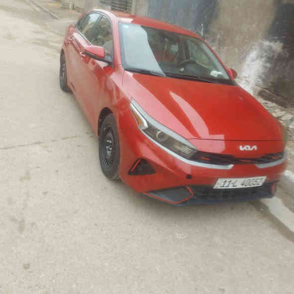 سلام عليكم فورتي 2023 سياره كفاله عامه عدى حادث امريكى مكان السياره بغداد الرئاسه التواصل بل رقم*********** مكلف بالنشر السعر155وبيها مجال
