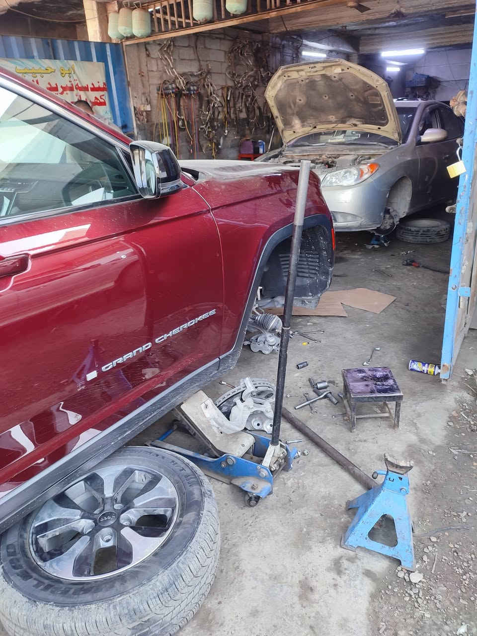 #دقة  التشخيص هيه اساس العمل
#ضمان وأمان
#اعمالنه اليوميه
مجموعة سيارات كل سياره عطل شكل بفضل رب العالمين عالجنه جميع الأصوات إلى بسيارات وكله بضمان ٦ اشهر 
#العنوان صناعة البياع شارع الرابع مجاور مطعم ابو ايهاب 
#للأستفسار *********** علي الحداد
