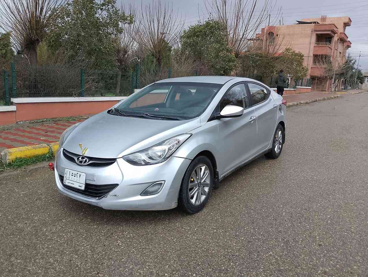 هۆندای  دەمار2012
فوول فوول مواسەفات بەس سڵاید نیە
ئاوێنە شەفت
کوشن کارەبای
شاشە
پلوتوز
نرخ:52و مەعمەلەیەکی برایانە
شوێن:هەڵەبجەی شەهید
ژ.م:***********
تێبینی: سەقفی بەشەرتی ئەوەی بۆیاغی نەبێ و دەعم و لێدراوی نەبێت و ماڵی مەدەنی نەبێ و بڕاوەی دووبەی
