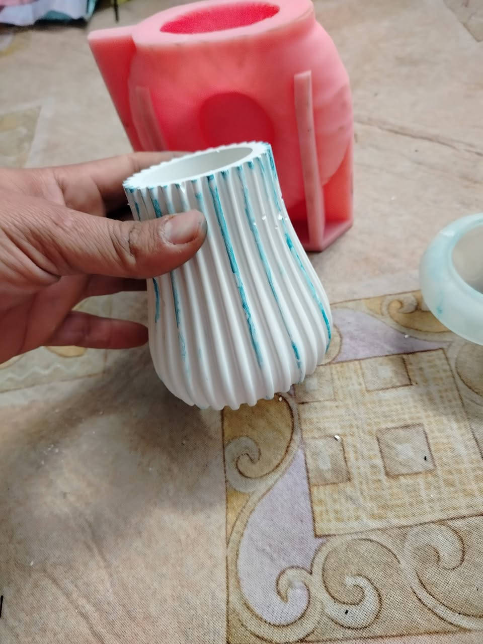 قوالب سلكون استعال مره واحده للبيع مكاني بغداد الشعب ***********
