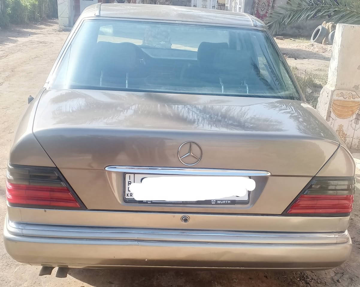 سلام عليكم للبيع مارسيدس بيبي شبح موديل 90 رقم أربيل سنويته 2030 سياره جاهزه مصبوغة الجماليه فقط مكاني ناصرية الشراي يتصل ***********
