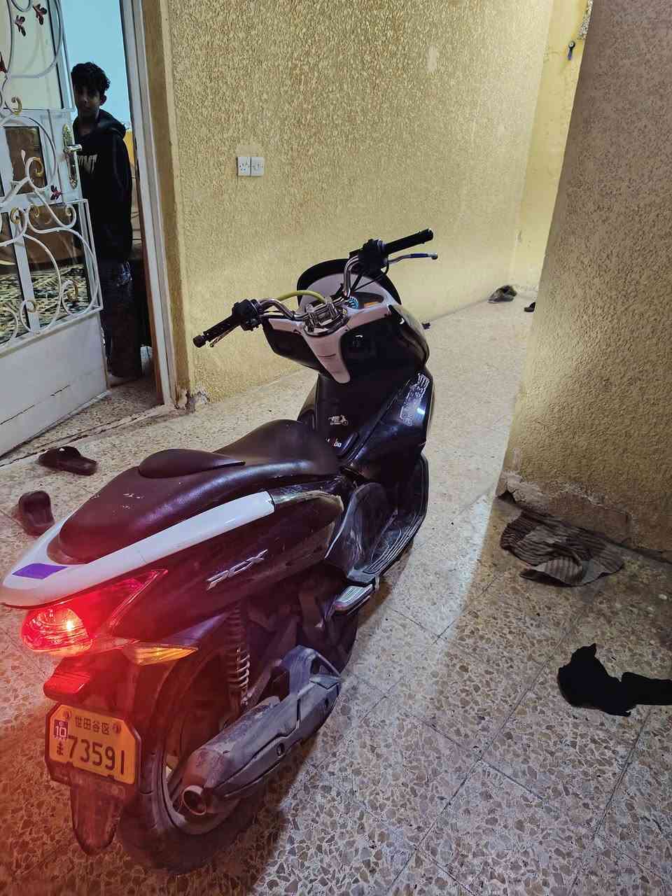 سلام عليكم بي سياكس جيل الول ياباني ابيع او مراوس عادي دراجه ياردلها بس ترديب كفرات فقط ***********
