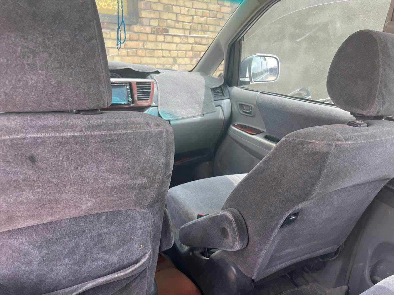 سلام عليكم نها موديل ٢٠١٤ معلايه اصلها ٢٠٠٤ سياره حداديه زينه وبعد بديها هم زين مكفوله اصوليات وعندي بيها وكاله عامه وحتى راعيها موجود ب البصره مكانها شط العرب الجزيره سعرها ٦٠وبيها مجال تواصل واتساب او هاتف
*********** البصرة, العراق
