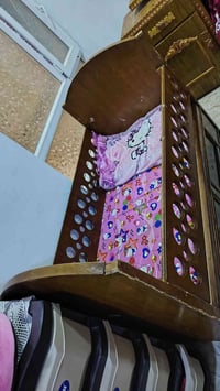 تخت • للبيع