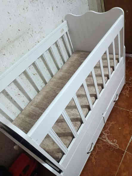 سرير طفل قياس الطول ١٢٥م/ العرض ٦٥سم جديد استخدام قليل
ميسان العماره قطاع ٢٨
***********
