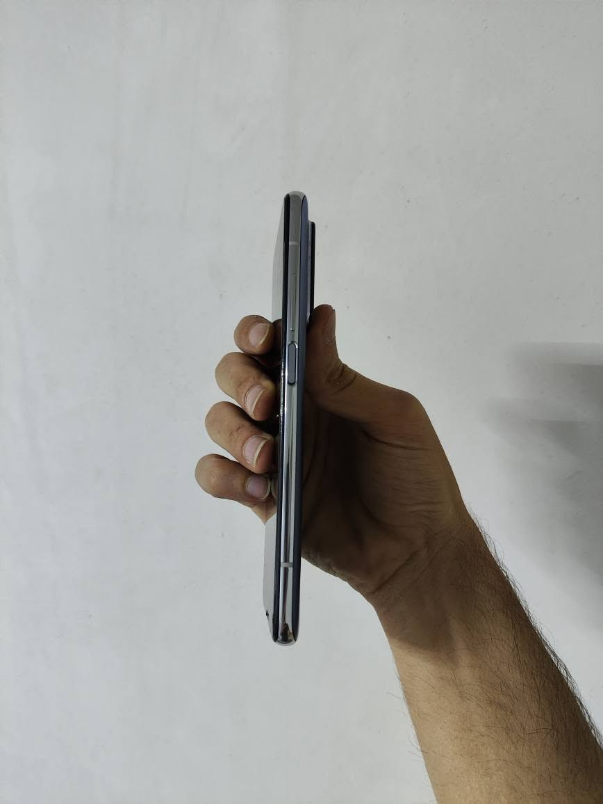 Xiaomi (Mi) 10T 5g
 بۆفرۆشتن یان گۆڕینەوە 

Battery 5000
Ram 8+8
Rom128 
Video 8k 
Display refresh rate 144 HZ
Pubg  90 fps 
٢ سیمکارت و 5G 

تەنها شاشەی لەکاتی بەربونەوە درزو شکاوی هەیە پیویستی بە گۆرینە
بۆ بەکار هێنان کێشەی نیە
بەزەمانی ئەوەی جگە لەو درزو شکاویەیشاشەی هیچ کیشەیەکیتری نەبێ و نەکراوە هیچی نەگۆرابێ

نرخی ٩٩هەزار قفل قفل

7726699567   وەتسئەپ دخان, السليمانية


**إذا كنت صاحب هذا الإعلان وتريد حذفه لأي سبب، رجاءا أرسل رسالة إلى الدعم الفني**