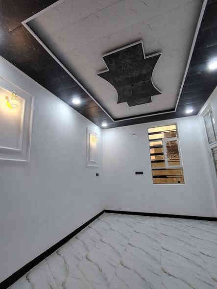 يالله يعلن_مكتب_ألخليج_للعقار
بيت للبيع طابو زراعي سند 25 في النجف –

مقابيل ملحق  قرية الغدير 🏡عامود 315 شارع لمطار 
الاتصال *********** واتساب 

📏 المساحة: 110  متر 
💰 السعر:💲 48  مليون (قابل للتفاوض)
🏗️ البناء: طابوك 
🏠 الأساس والسقف: صب  كونكريت

مواصفات البيت:
✅ غرفه نوم 🛏️
✅ صالة 🛋️
✅ مطبخ 🍽️
✅ صحيات 🚿
✅استقبال 
عنوان مكتب ألخليج مقابل عامود 315 شارع لمطار صب 
الاستفسار ***********
