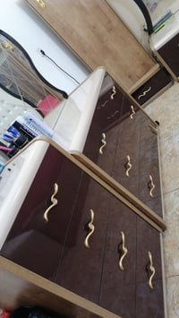 غرفة نوم كاملة • ١١ قطعة • درجة أولى