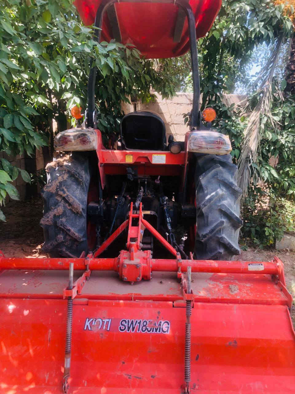 سلام عليكم كيوتي للبيع شرط النظافه فول ماشيه 2130 ساعه مكان كربلاء الحسينيه بالبغانم السعر 22 وبيه مجال الشراي يتصل ***********
