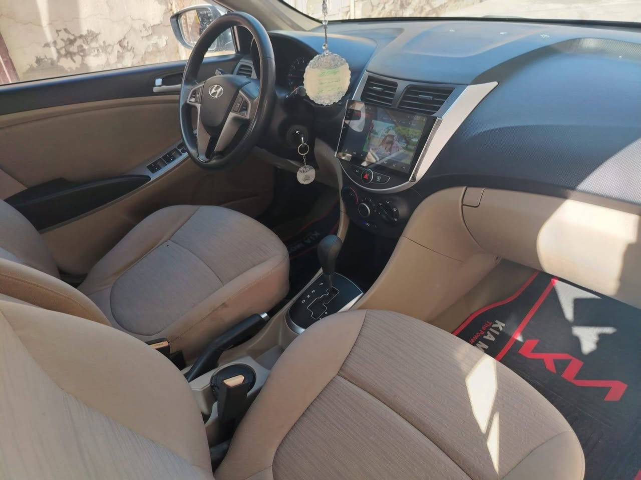 اكسنت 2016 بغداد خليجي
محرك 1600 دوش كير AT اوتماتيك المحرك والكير مكفول ... ماشية 115 
رقم بغداد الجديد + بانوراما +سويج ريمونت
السونار مرفق ... السعر 87 ورقة 
مكان السيارة بغداد البنوك / التبريد يرادلة صيانة
واتساب ***********
