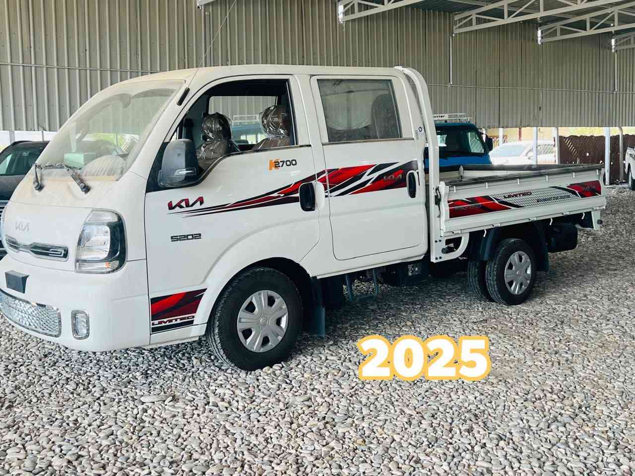 دخول جديد كيا بنكو 26 و25دبل قماره زيرو باب اول فول مواصفات سستم كامل ترقيم حسب رغبه المشتري ***********///***********////*********** العنوان بابل الشوملي معرض سيد كامل الحجاري
