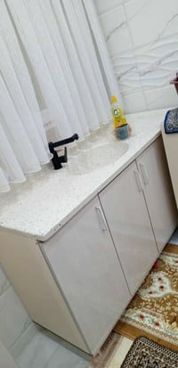 كاونتر خشب تركي • سنك مرمر طبيعي • طباخ كامل