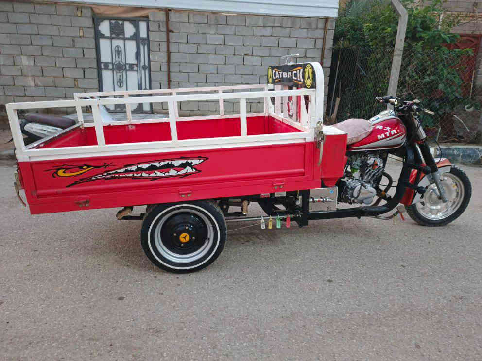 سلام عليكم ستوته امتيار لبيع مديل 2015اوراق اصوليه ستوته جديده السعر مليون و900وبيها مجال العنوان ناصريه مركز الرقم ***********
