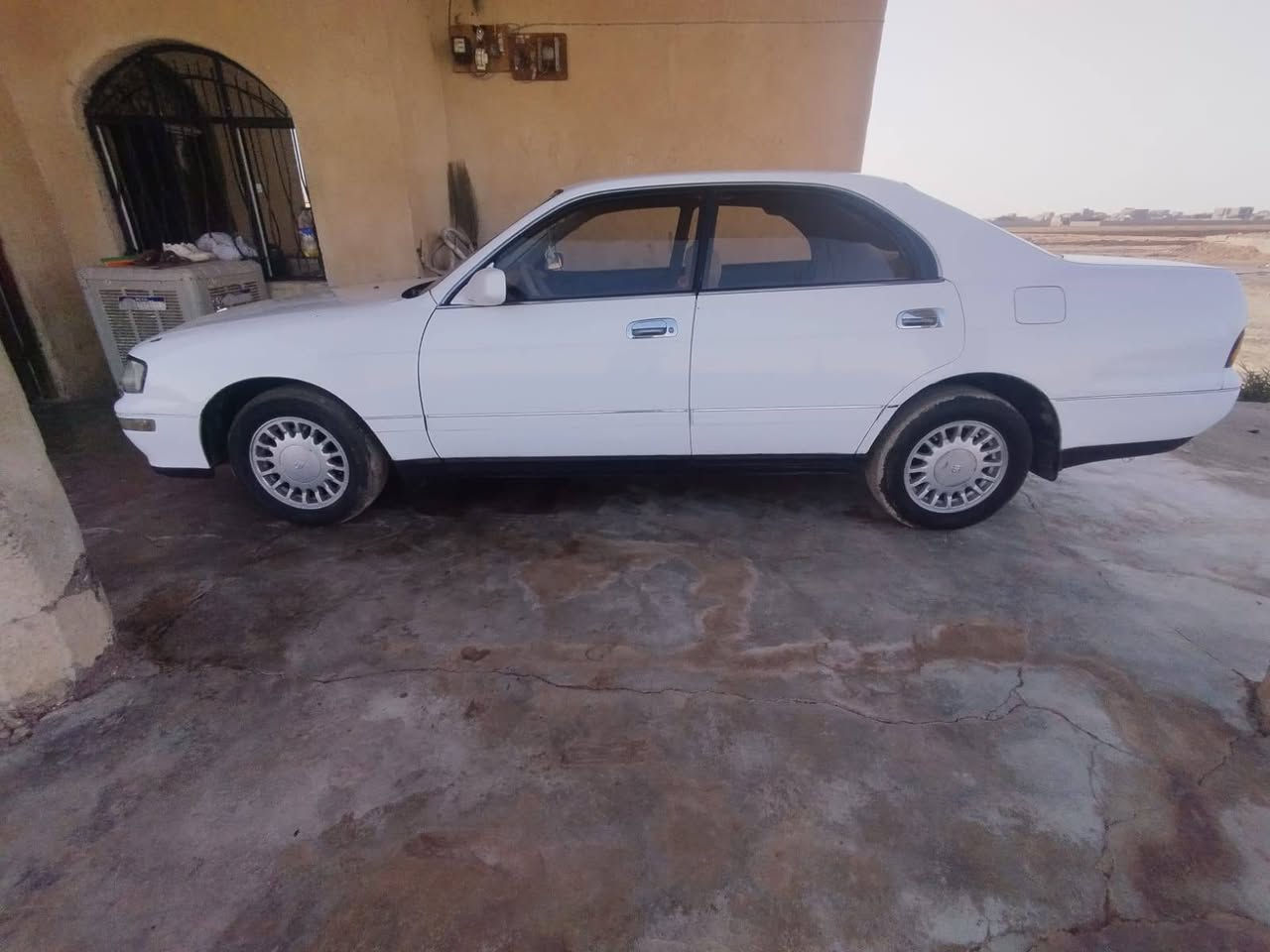 ‏السلام عليكم
‏بطه للبيع بيضه متصل گص جنطه رقم نينوى الماني سنويه نافذه 2018 شرط التحويل کير محرك شرط كهربائيات شغاله باقي التفاصل شوف العين 
‏العنوان الشرقاط عويجيلة 
‏السعر50 بيها مجال 
‏للتواصل ***********
