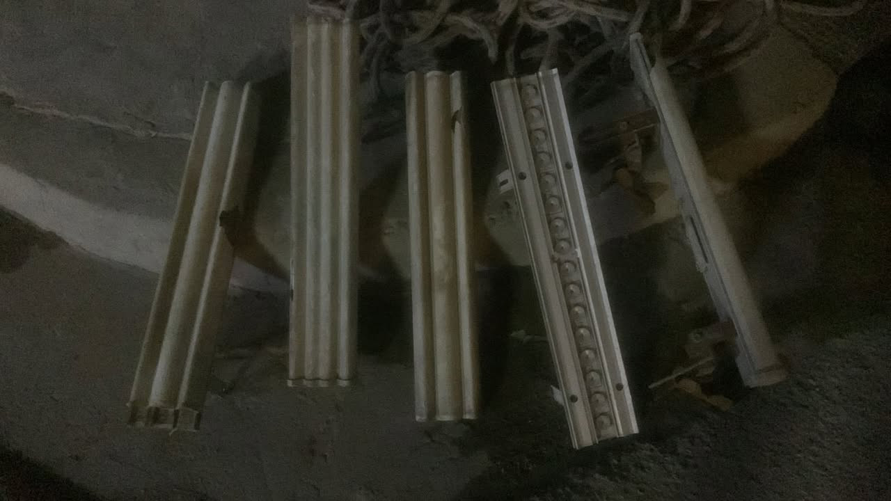 لنك m10 شغال بور فقط قطعه بور برج m3 شغاله سكترات شغاله بس بيهم ضرر بلكفرات قيم واخذ

مكاني بغداد توصيل موجود


**إذا كنت صاحب هذا الإعلان وتريد حذفه لأي سبب، رجاءا أرسل رسالة إلى الدعم الفني**