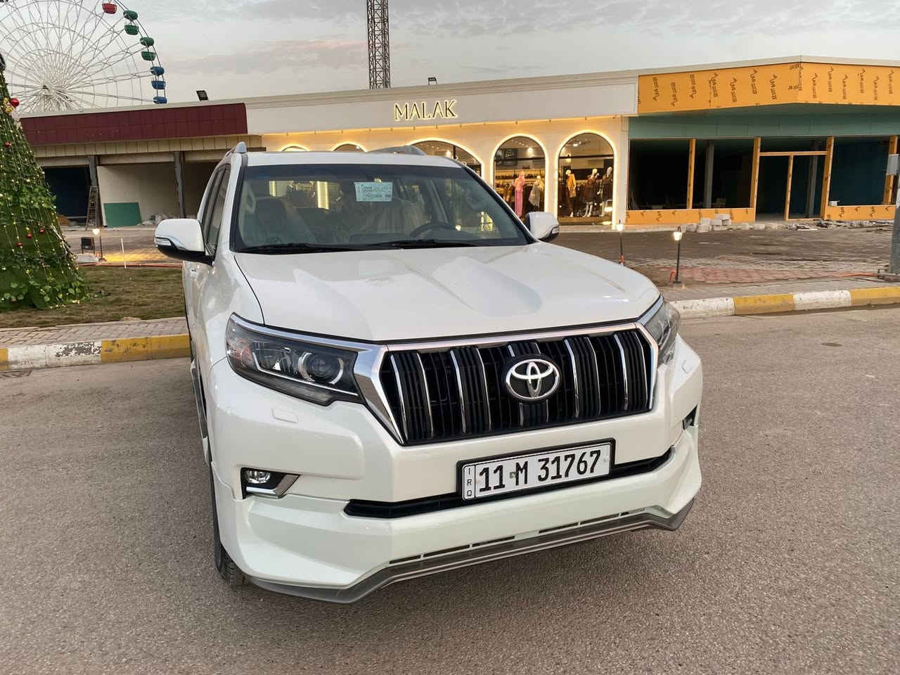 سلام عليكم برادو 2018 TXL
سيارة كفالة عامة عدة برد اصبع واحد
ماشية 70الف حقيقي 
زراك لايت 
فتحة سقف 
اشاير بالمري 
مري قلاب 
تشغيل عن بعد
ثلاجة وصطية
كامرة خلفية 
حساسات 
رقم بغداد مشروع وطني بسمي 
سيارة جديدة لا حالوب ولا رصعات كفالة عامة 
للاستفسار ***********
