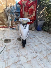 دراجة جي فور • كهربائيات كاملة • ٣٠٠ سي سي