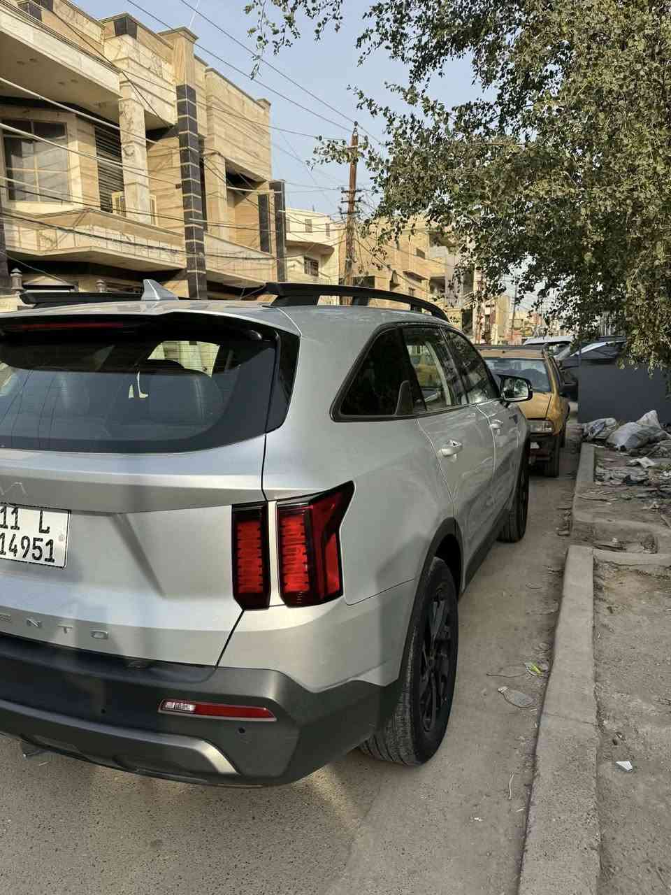 مكلف بالنشر
سلام عليكم للبيع سورنتو امريكي موديل 2022 حادثها بنيد فقط مبدل ماشيه 88 الف ميل / محرك 2500 تنفس طبيعي /المواصفات بصمه تشغيل /كشن كهرباء /كشنات تدفئه / بانورما/ سبعه راكب / قطعتين تبريد/ رادار امامي / رادار جانبي / رادار خلفي / تحديد مسار / مانع انزلاق / توقف ذاتي / نزول منحدرات/ مودات 5 وضعيات / فور ويل/ حساس خلفي / تبريد بيانو منفصل/ ااسيارة جاهزه من كلشي مناقصها شي / بأسمي تحويل ثاني يوم وموجود بيها سونار جديد والسعر 220 $ورقه وبيها مجال الهاتف ***********3 العنوان بغداد الدوره
