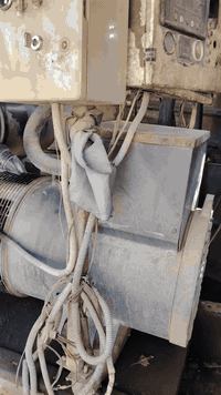 السلام عليكم مولد البيع 150كيفي مولد شغال مابي يننقص نتصال ***********
