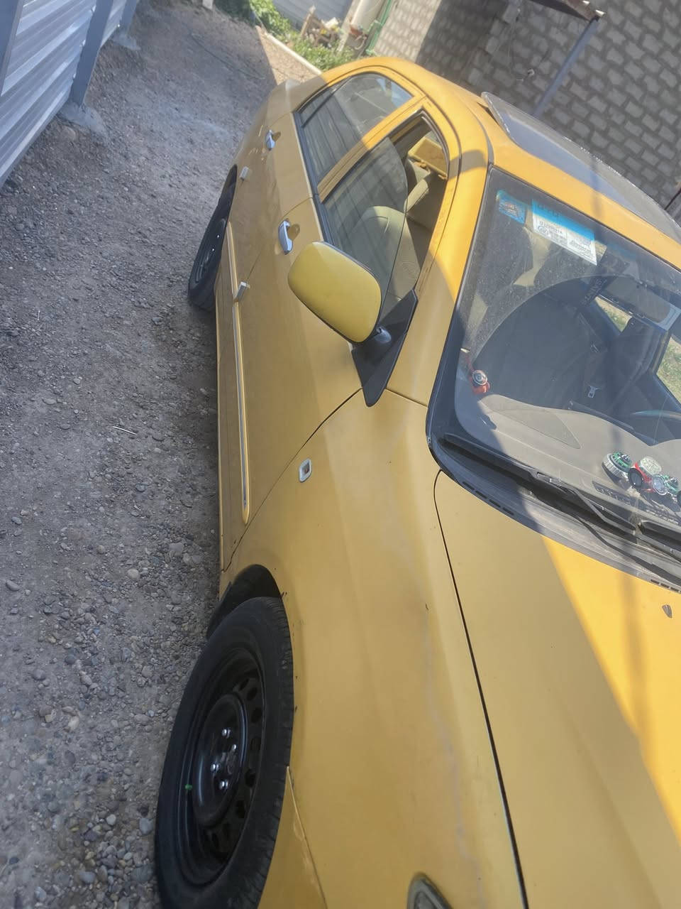 سلام عليكم بيوايدي إف ٣سياره. موديل ٢٠١١ بلاديه بس بيها صبغ نص الباب الوره السايق كير محرك كفاله كلج جديد تايرات تخم جديد ابسمي السياره مكان السياره بغداد حي الجهاد السعر ٤٥ وبيها مجال الهاتف ***********
