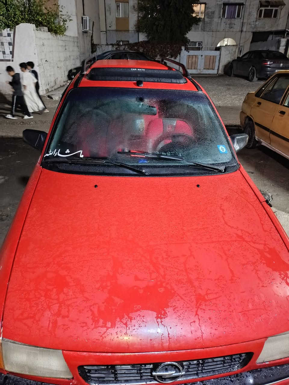 اوبل استرا موديل 93 سياره جاهزه سنويه 29 سعر 42 وبيها مجال للطيبين رقم الهاتف***********
