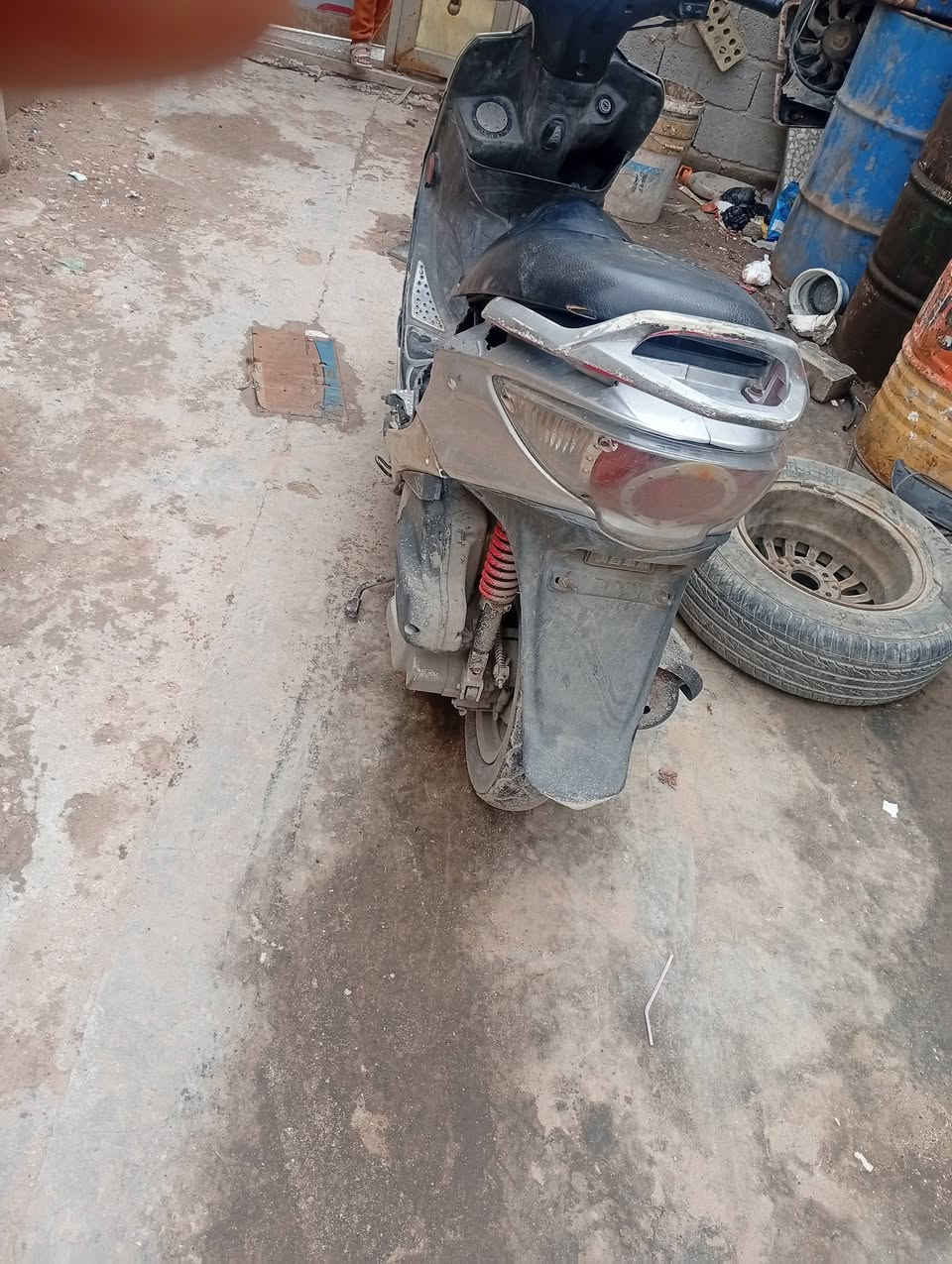 شباب دراجه للبيع 250 مكاني بالنجف حي الشرطه ***********
