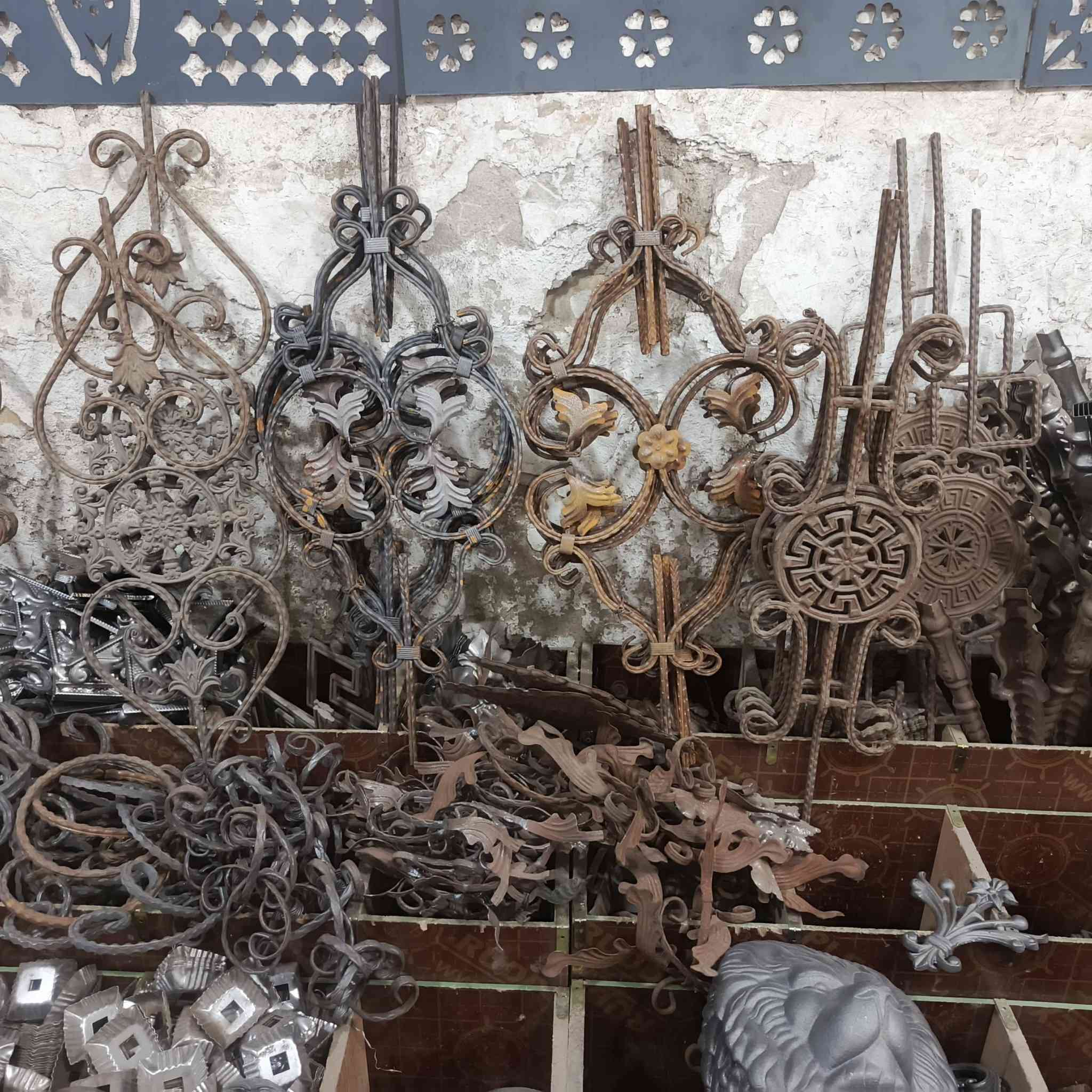 حداد عامه داخل وخارج الامين ***********
