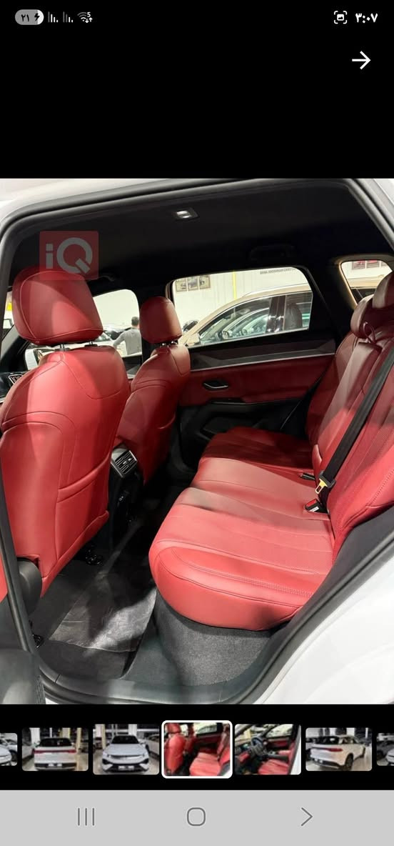 بي واي دي سونك برو ٢٥
ماشية ٤٠٠٠ 
غراض كاملة بدون نقص 
مكاني بغداد حي الجهاد 
بيع او مراوس بسيارة بيك اب 
علق ليصلك السعر على الخاص


**إذا كنت صاحب هذا الإعلان وتريد حذفه لأي سبب، رجاءا أرسل رسالة إلى الدعم الفني**