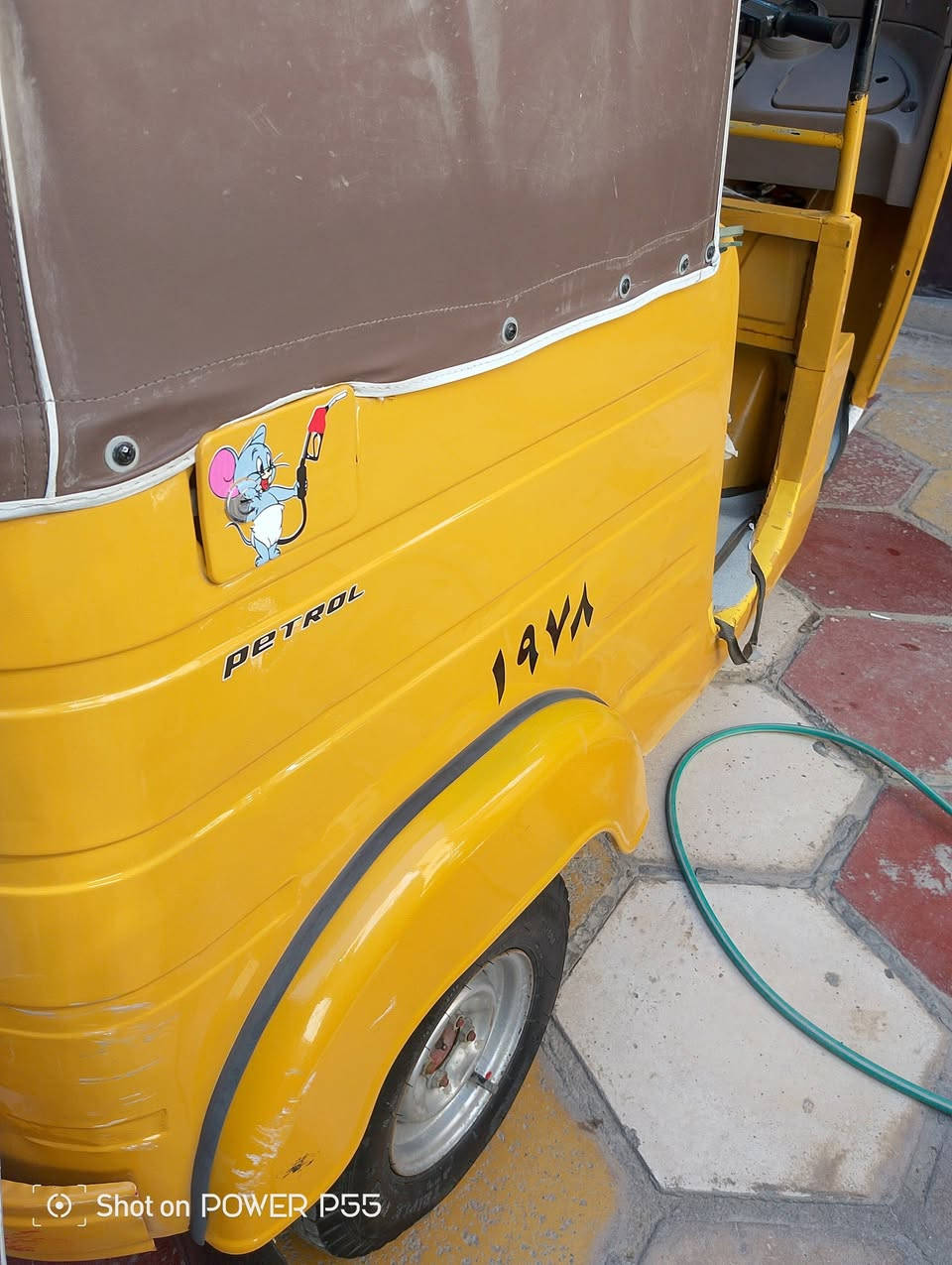 السلام عليكم وكتك للبيع موديل 19شهر 12سعر 6ونص***********
