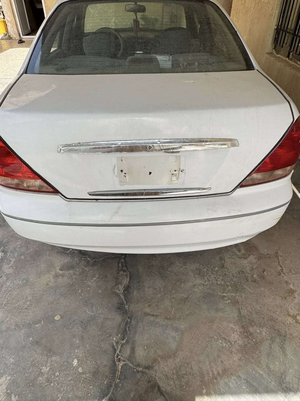 السلام عليكم 
سني ياباني 2008 كير محرك شرط تبريد تدفئه كلها بلاد السياره مصبوغه جماليه فقط مالت مزاد داخليه كتابها واصل للمرور صلاح الدين السياره موجوده بتكريت وصحبها بتكريت الشرعي سعرها  ما متواجد ع الفيس هذا رقمي وحياك الله         ‭0773 198 4138
