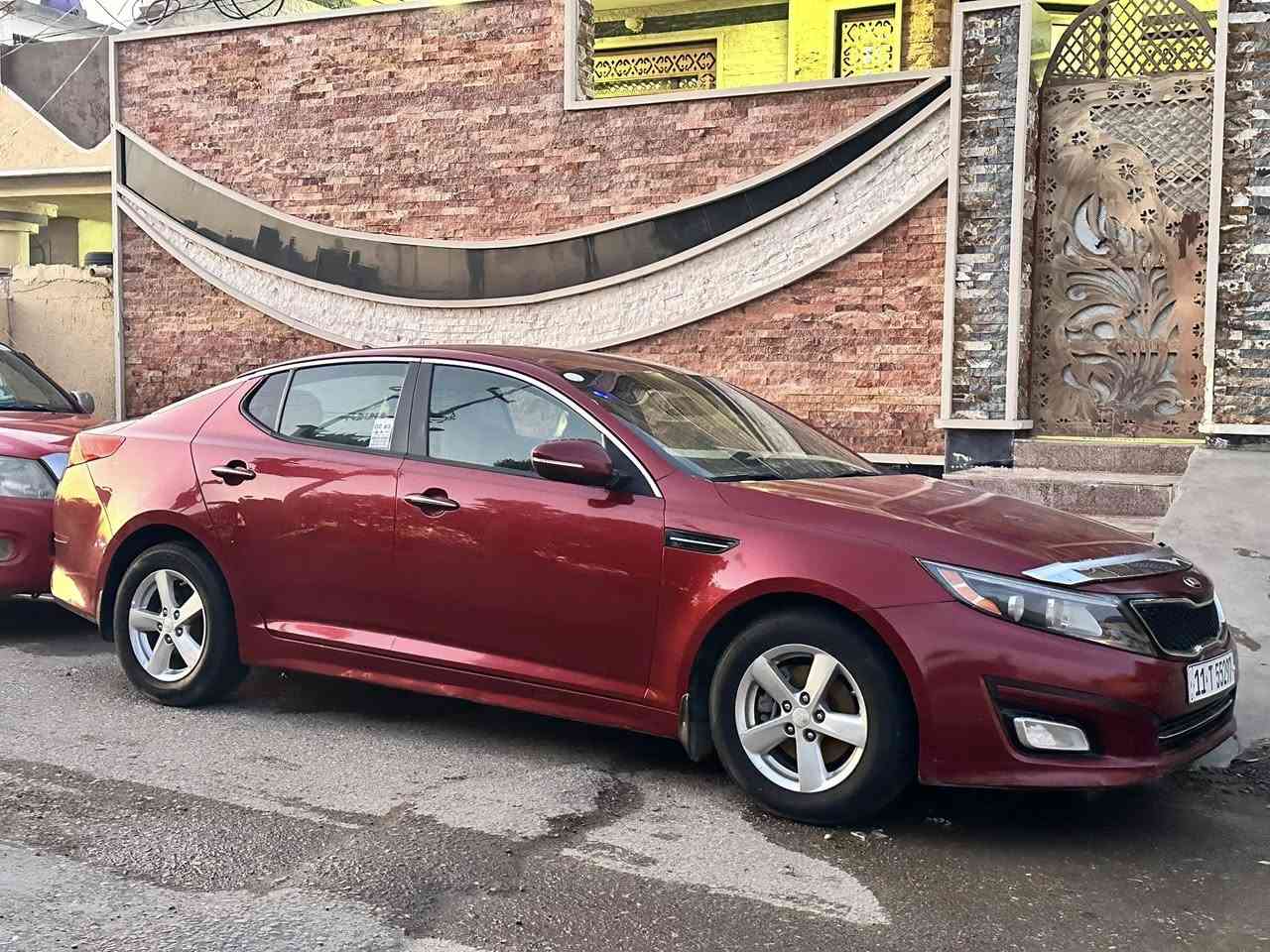 السلام عليكم كيه اوبتمه 2015 رقم بغداد الجديد ليبل واحد والسونار موضح كلشي محرك 2400
ماشيه 131 مكانه ديالى 
السعر 117 بها مجال بصيط
شوف السونار واتصل
***********
