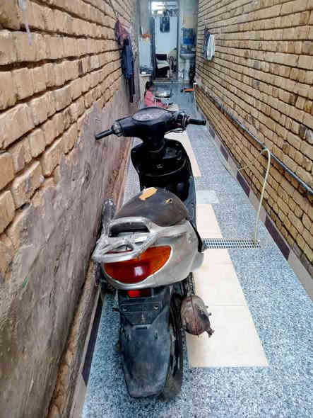 سلام عليكم دراجه البيع عوزه بس بازين شغاره شماكو بيه 200 وبيه مجال ناصريه حي الفداء ***********
