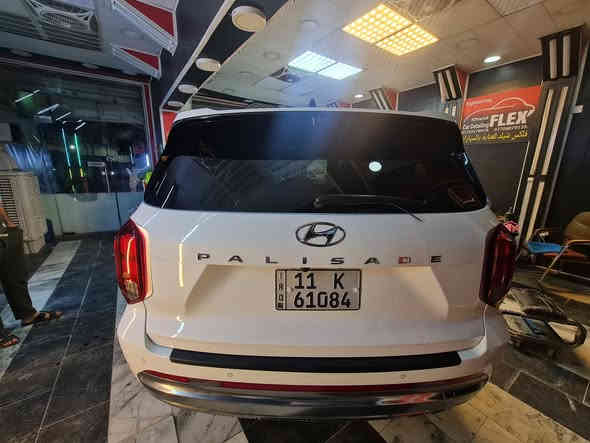 هونداي باليسايد فول كالكرافي داخل ابيض 
موديل 2023فول الفول 
حادث : موضح بالصور
بيهه بنيد مبدل نفس اللون اصلي تفصيخ والجاملغ بارد وتكحيل عله كد الموجود بالصور والباقي كله مكفول  وايرباك ستيرن فقط 
شرط الفحص و السونار  
محرك 6 سلندر 3800 🚀
ماشيه 25 الف 
المواصفات فول الفول 1/1
بصمه (ابواب وتشغيل وصندوق )
تتقدم وتترجع بالبصمة
كامرة بالمراية الداخلية
داتا شو 
 فتحتين
سلايد روف  
 شاشه عرض معلومات عله زجاج الاماميه 
شاشه جبيره كار بلي
كشنات  كهربائيه   
 رادار امامي توقف ذاتي 
رادار تحديد مسار 
رادار خلفي ايضا توقف عند الخطر 
نقاط عمياء 
 قيادةذاتيه 
 حساس امامي
حساس خلفي 
 سبعه راكب 
ثلاث قطع تبريد منفصل
تحكمات فول 
لايت ثلاث عدسات زنون 
انضمه قيادة اربعة انضمه
 تشغيل عن بعد
 بردات خلفيه 
كل الكشنات السياره تدفئه وتبريد
صندوك كهرباء ذكي
اوتو هولد
هند بريك بصمه 
منفصل سياحي
منافذ شحن بكل الكراسي
 ويل كب 20 
 ستيرن رجاج اثناء تنبيه
لدات امامي خلفي 
اناره داخليه بيضاء  
شحن واير لس 
 شفتات ستيرن
سماعات هارمن 
انارة ترحيب عند الاقتراب 
سعر 355 وبيهه مجال بسيط بعد بيها هواية مواصفات

العنوان / بغداد الحسينية شارع ابو سمير
للاتصال ***********
