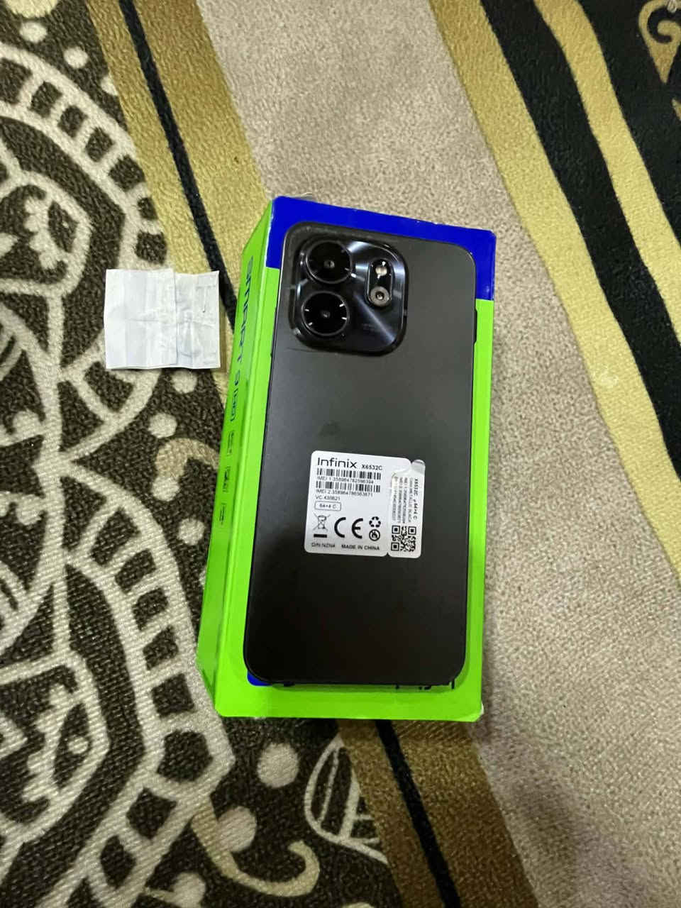 سلام عليكم جهاز 
سمارت 9 
جهاز نضيف حيل بس بي شخط 
جوا الكامرات ميئثر ولا يبين  
السعر 100 وبي مجال شي قليل الجهاز حيل نضيف


**إذا كنت صاحب هذا الإعلان وتريد حذفه لأي سبب، رجاءا أرسل رسالة إلى الدعم الفني**