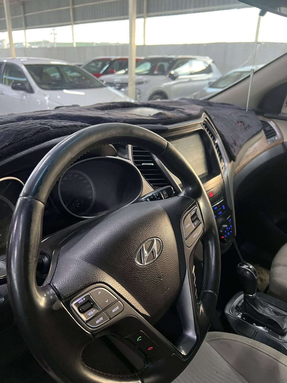 سنتافي موديل ٢٠١٣ وارد خليجي (٧) راكب محرك ٢٤٠٠ دوش مفتوح تبريد شغال مواصفاتها تحديد سرعة شاشة كاميرة ويل ١٨ تايرات جديد نظام eco اقتصادي  سيارة بدون صبغ فقط ثلاث مكان تعديل بارد سعر مناسب ١٤٨ ورقة عنوان دهوك قضاء بردرش ***********
