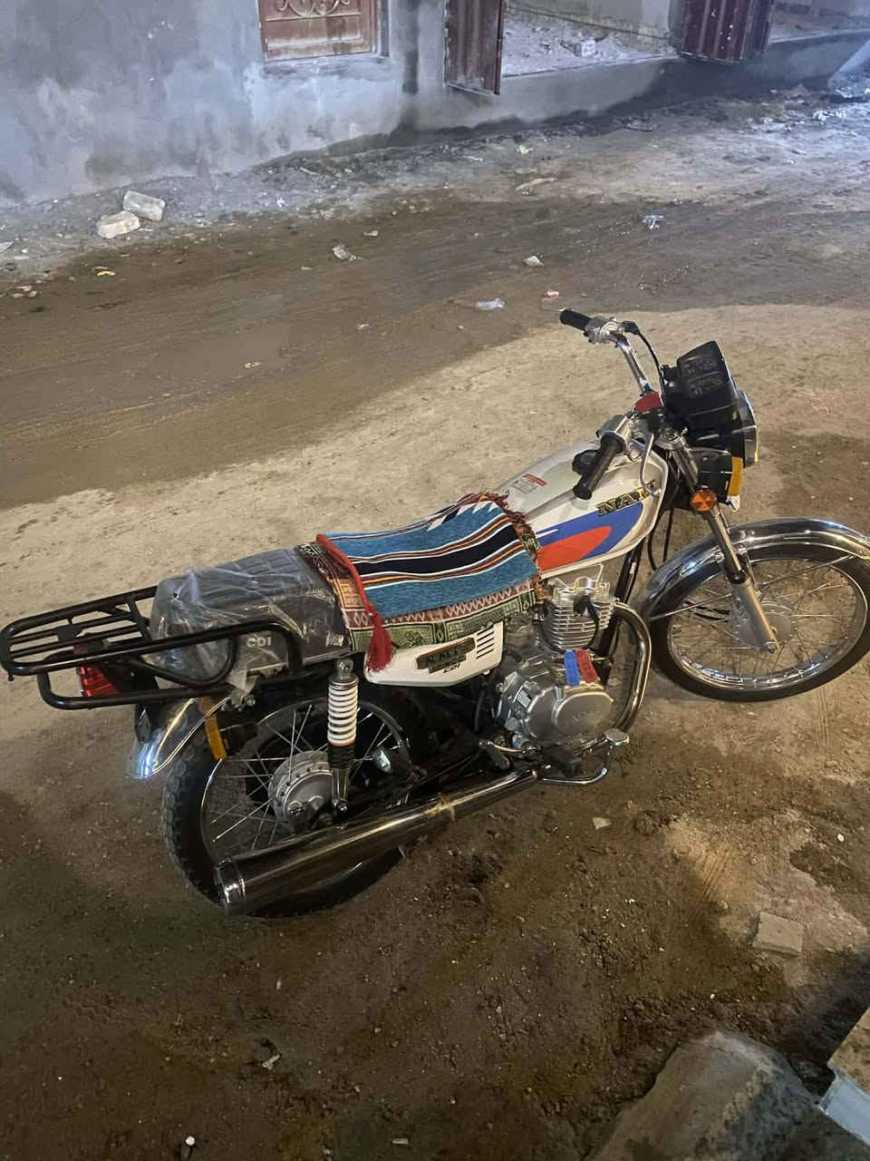 سلام عليكم نامه شلامجه البيع موديل 23طالعه بشهر 11اوراق 5 مال شلامجه العنوان حي المام علي ***********السعر خاص او الرقم كيان العز
