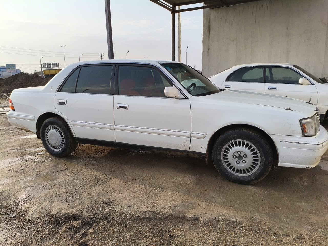 السلام عليكم راس الثور تكم موديل 1998
كفاله عامه من الضربه صبغ عام جماليه 

رقم بصره سنويه لل29 مداور ثاني يوم

محرك 2ونص ففتي كير ومحرك حداديه بالجيس كهربائيات كلها شغاله تبريد شغال  السياره ما ناقصها اي شي 

السعر 85وبيها مجال قليل 

مكانها ذي قار قلعه سكر 

***********
