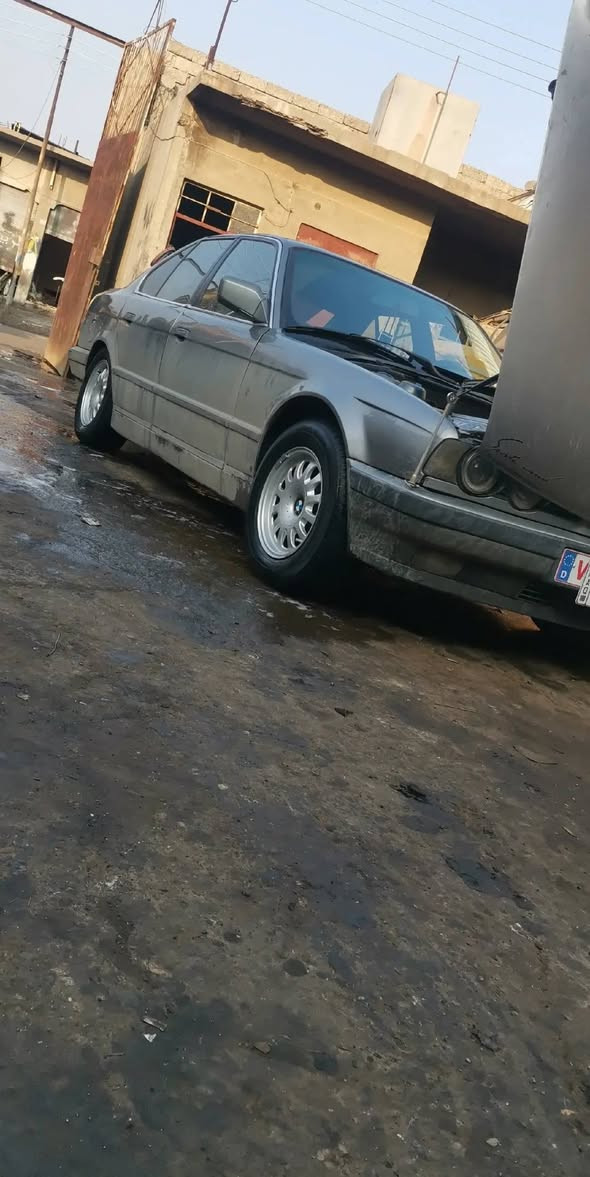 السلام عليكم BMW موديل 1992 وارد ياباني كير ومكينة مكفوله تبريد شغال باقي التفاصيل التواصل على الرقم
***********
